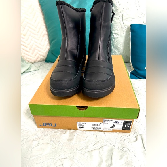 JBU, Women Snowbound Zip Cold Weather Boots, Black Size 10M Round Toe 1-13”heel - Picture 3 of 13